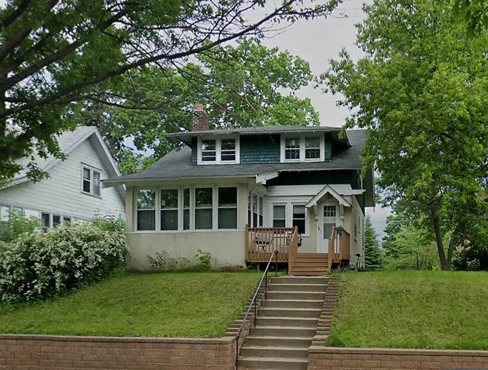 1951 Grand Ave