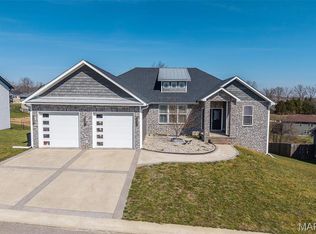 122 Page St, Waynesville, MO 65583