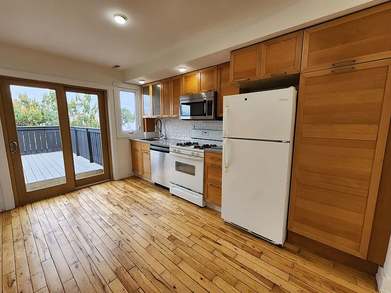 2941 W Girard Ave #2 — Photo 10