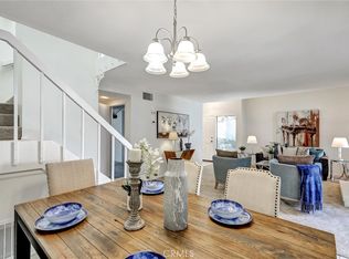 905 Powell Ct, Costa Mesa, CA 92626