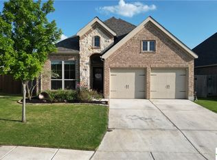 1921 Creek Ridge St, Seguin, TX 78155