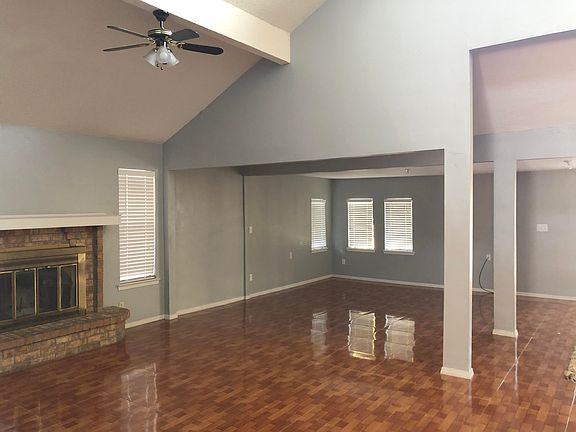 5th image of 1542 Rebecca Ann Dr
