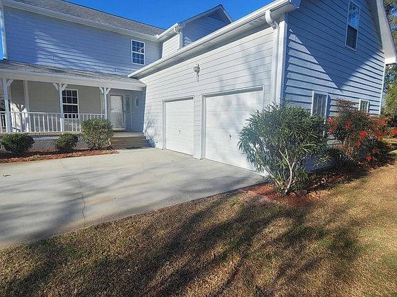 2nd image of 124 Country Haven Dr