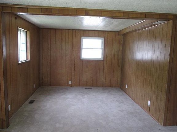3rd image of 5109 Plainfield Ave