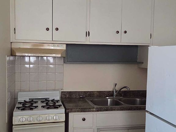 4th image of 4229 Central Ave NE APT 1