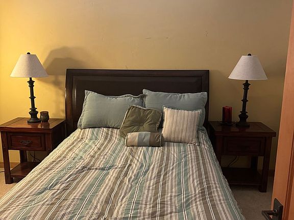 3rd image of 34 Bear Ct