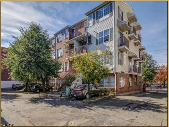 84 Union St BLDG 84 #C2, Newark City, NJ 07105