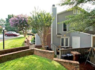 202 Clancy Cir W, Cary, NC 27511