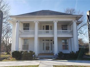 1206 S 11th St, Rogers, AR 72756