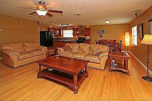 4th image of 4355 Wyndcliff Cir