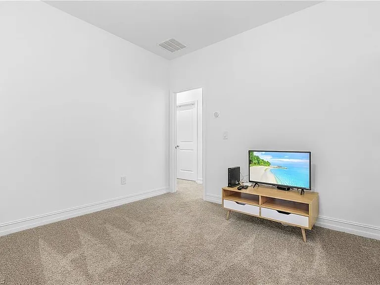 7596 Morgan Way — Photo 22