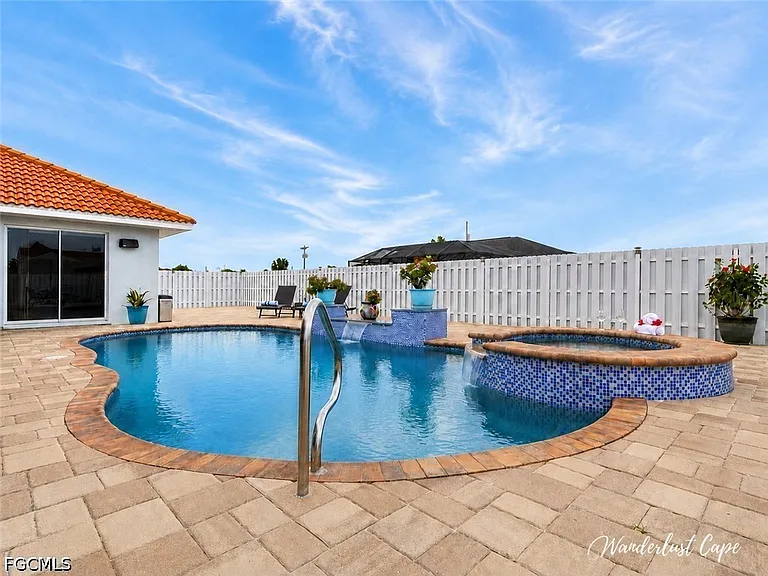 4413 SW 10th Ave — Photo 24