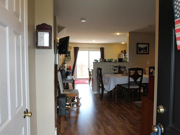 2nd image of 431 S Miller Dr