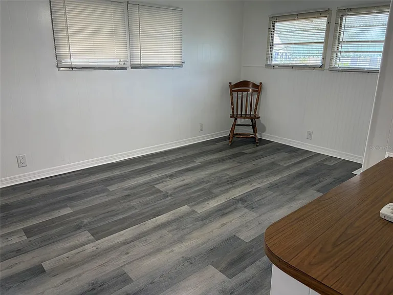 5221 Beechmont Ave — Photo 14