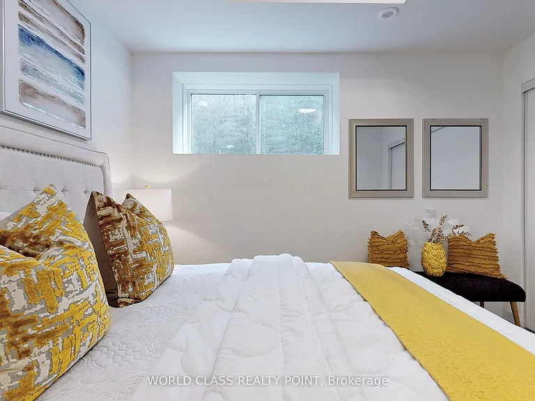 260 Finch Ave E #Townhouse 3 — Photo 24