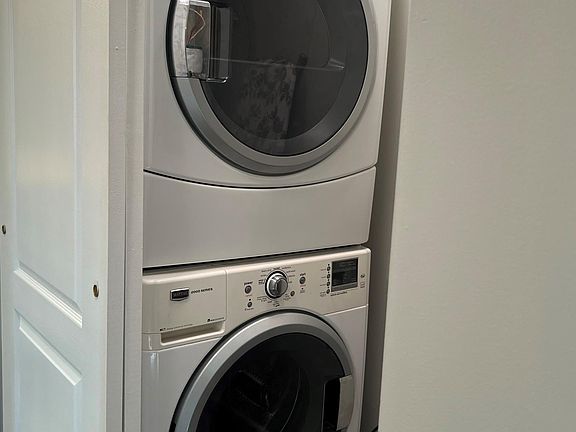 5th image of 1820 Congressional Village Dr Unit 2202