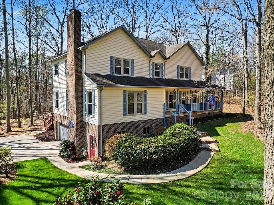 1st image of 8606 Wellington Ln