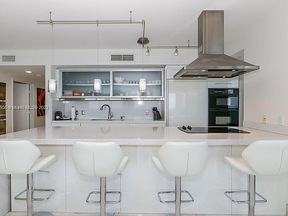 2nd image of 1850 S Ocean Dr APT 3701