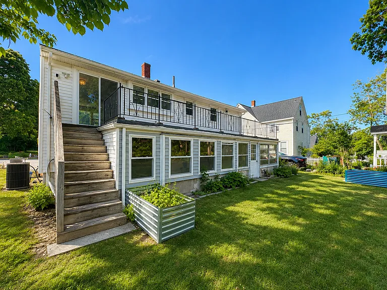 66 Harrison Ave — Photo 36