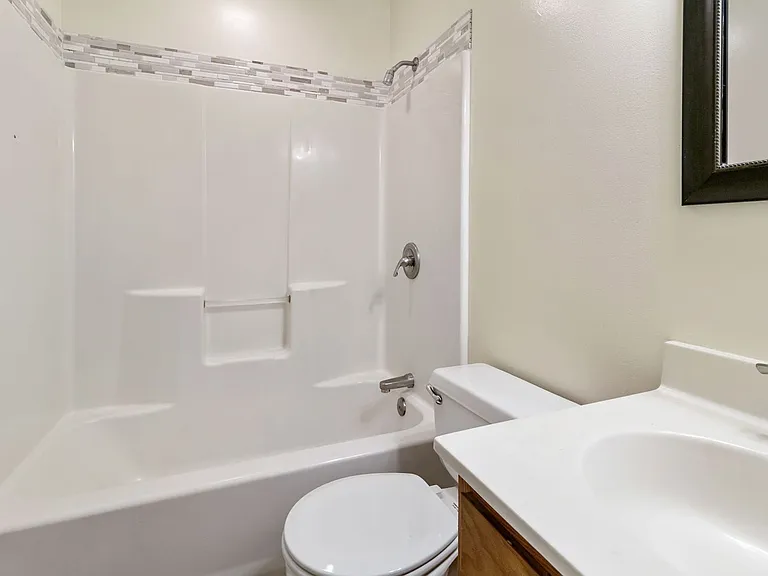 105 Bearwood Dr — Photo 18