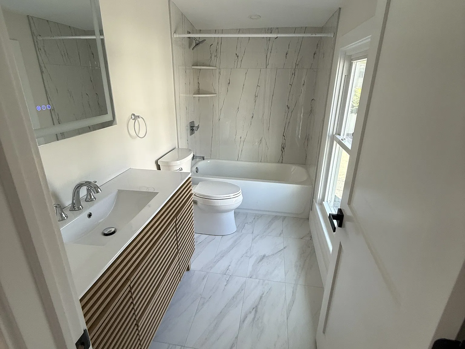 1 bed, 500 sqft, $2,000 — Photo 3