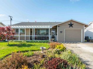 1362 Vanderbeck Ln, Woodburn, OR