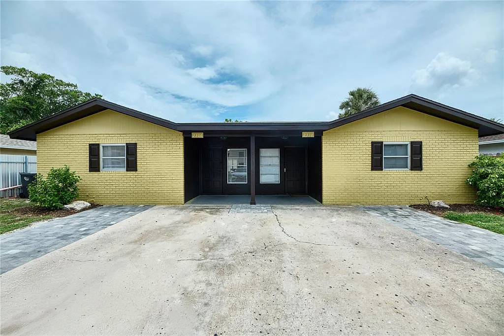 2 bed, 2.0 bath, 1940 sqft, $2,000 — Photo 2