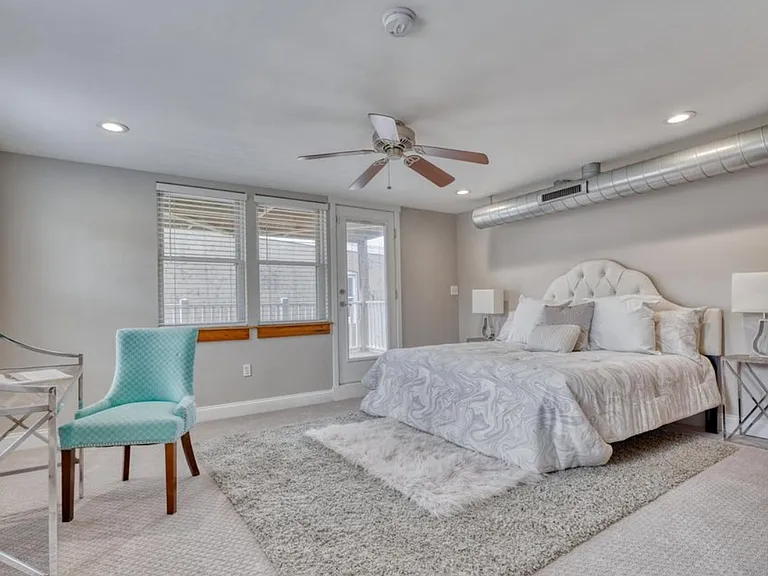 1748 S Charles St — Photo 11