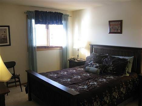 3rd image of 12525 Deer Park Dr