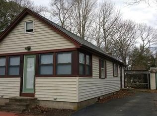 30 Marine Ave, Wareham, MA 02571