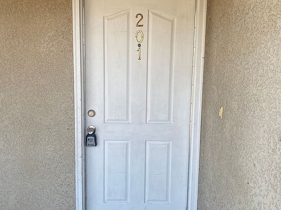 2nd image of 1652 N 6th St APT 201