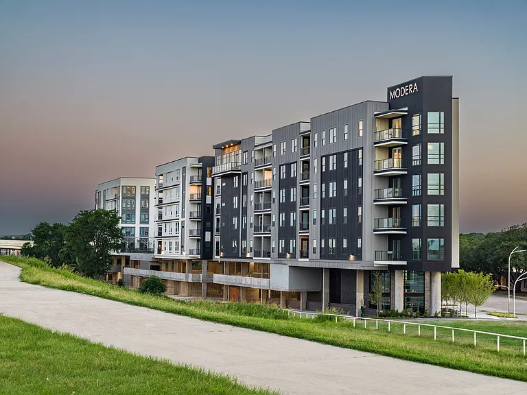 Find your sanctuary at Modera Trinity, where modern luxury and comfort come together seamlessly.