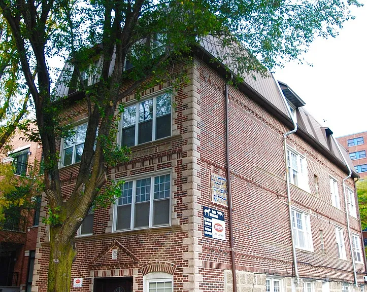 2711 N Kenmore Ave — Photo 17
