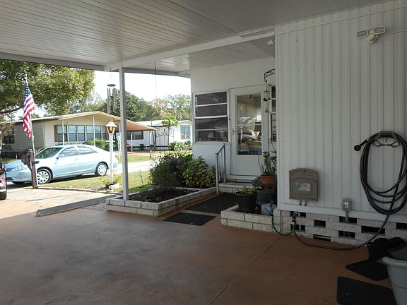 5th image of 2232 Village Hill Dr