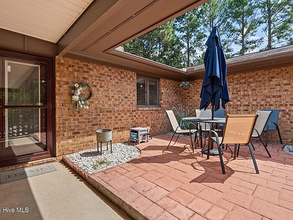 5th image of 617 Redwood Drive