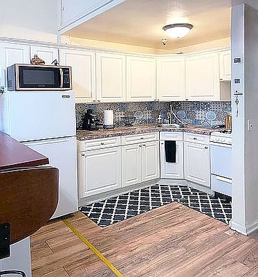 3rd image of 268 W 91st St APT 2B