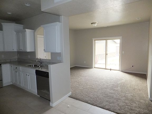 2nd image of 127 E Jordan Ridge Blvd APT 401