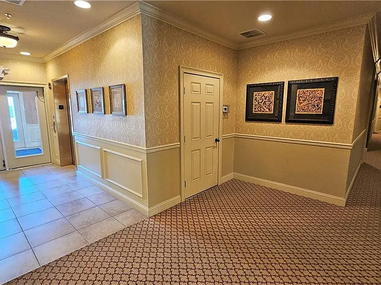 313 Canter Ct — Photo 22