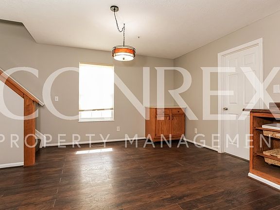 5th image of 8915 Woolstone Ct
