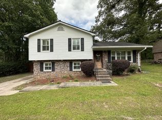 7670 Hillandale Rd, North Charleston, SC 29420