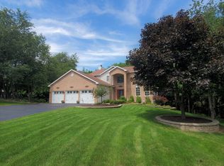 2115 Bernadette Ln, Yorkville, IL 60560