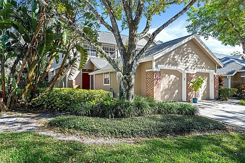 641 Maple Oak Cir #101 Photo 1