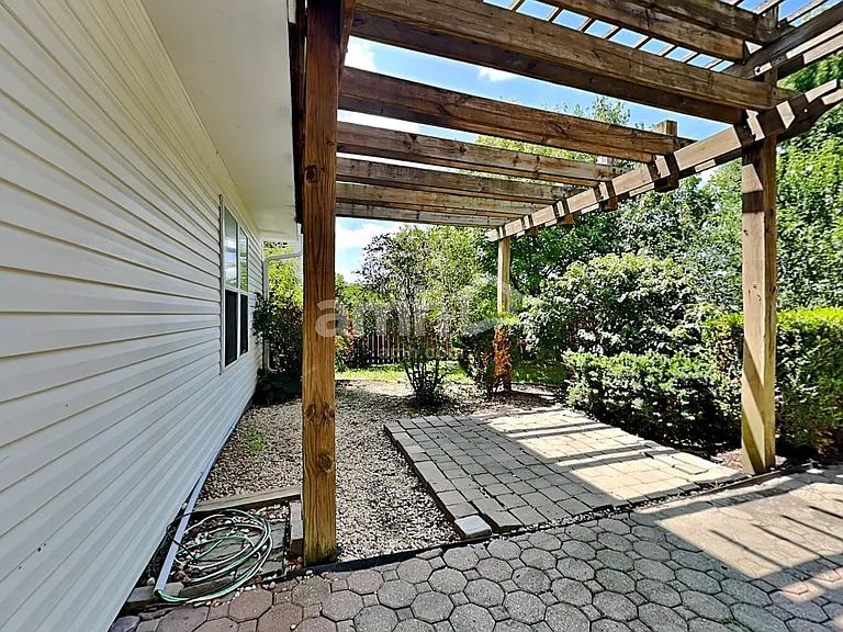 1178 Oak Leaf Rd — Photo 18
