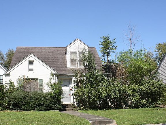 LOCATION! LOCATION! Within walking distance or a few minutes drive of shopping, dining, etc.