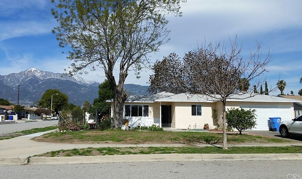 1st image of 11940 Ashford St