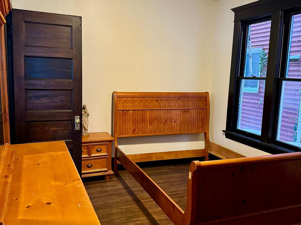 Bedroom #1