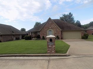 3303 Birdie Ct, Claremore, OK 74019