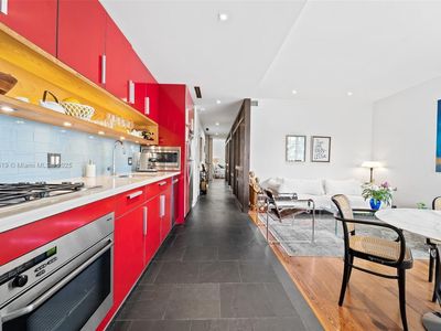 934 16th St APT 2, Miami Beach, FL, 33139