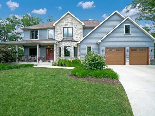 1080 George Ade Ct, Crown Point, IN 46307