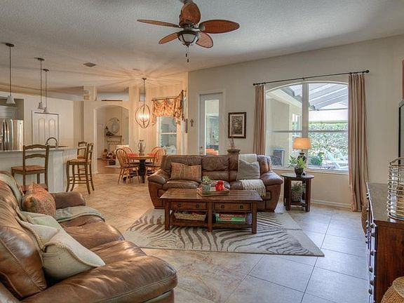 5th image of 6304 Nikki Ln